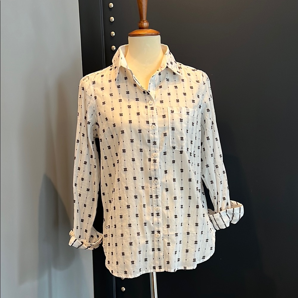 Anthropologie Maeve White and Black Button Down Shirt NWT